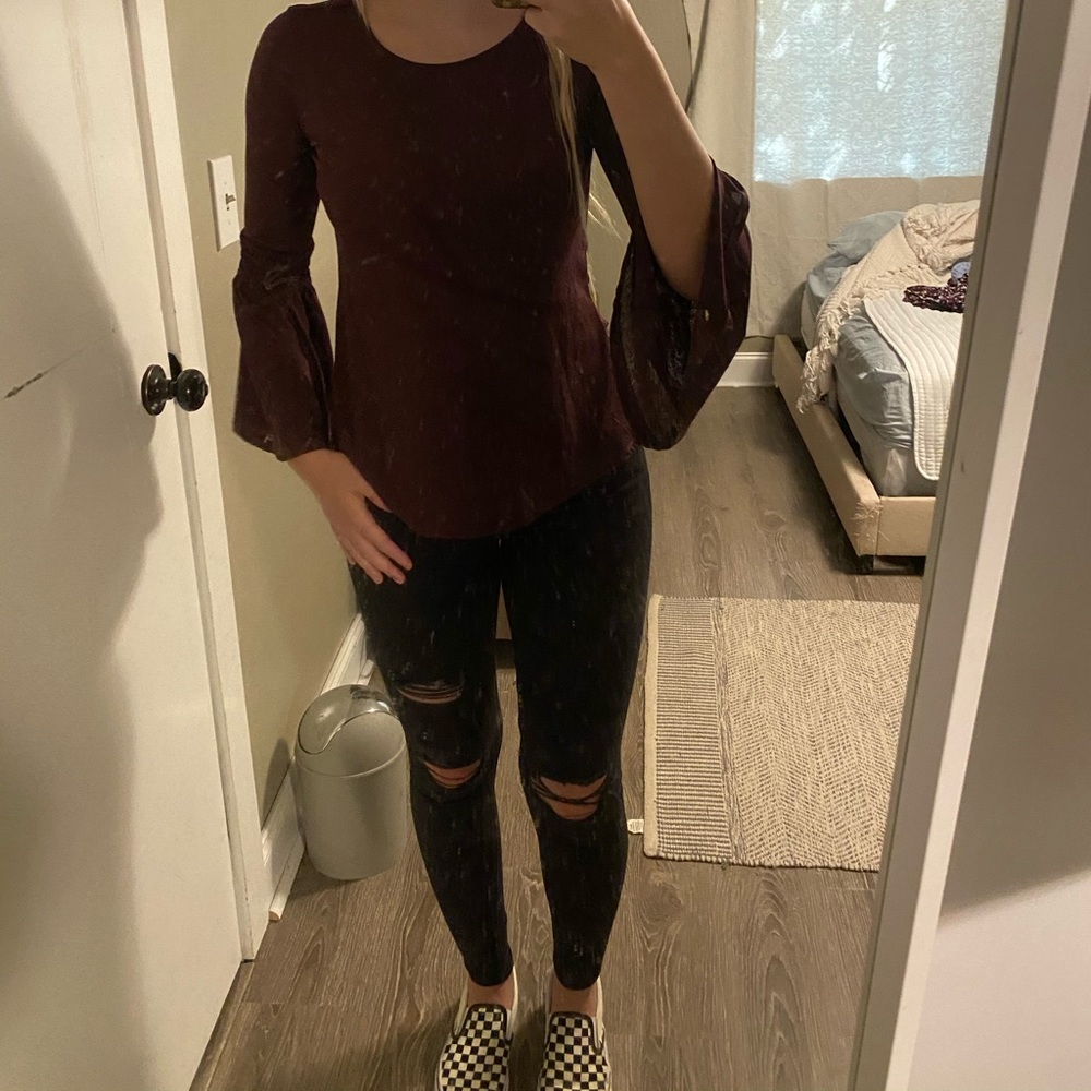Maroon bell sleeve top